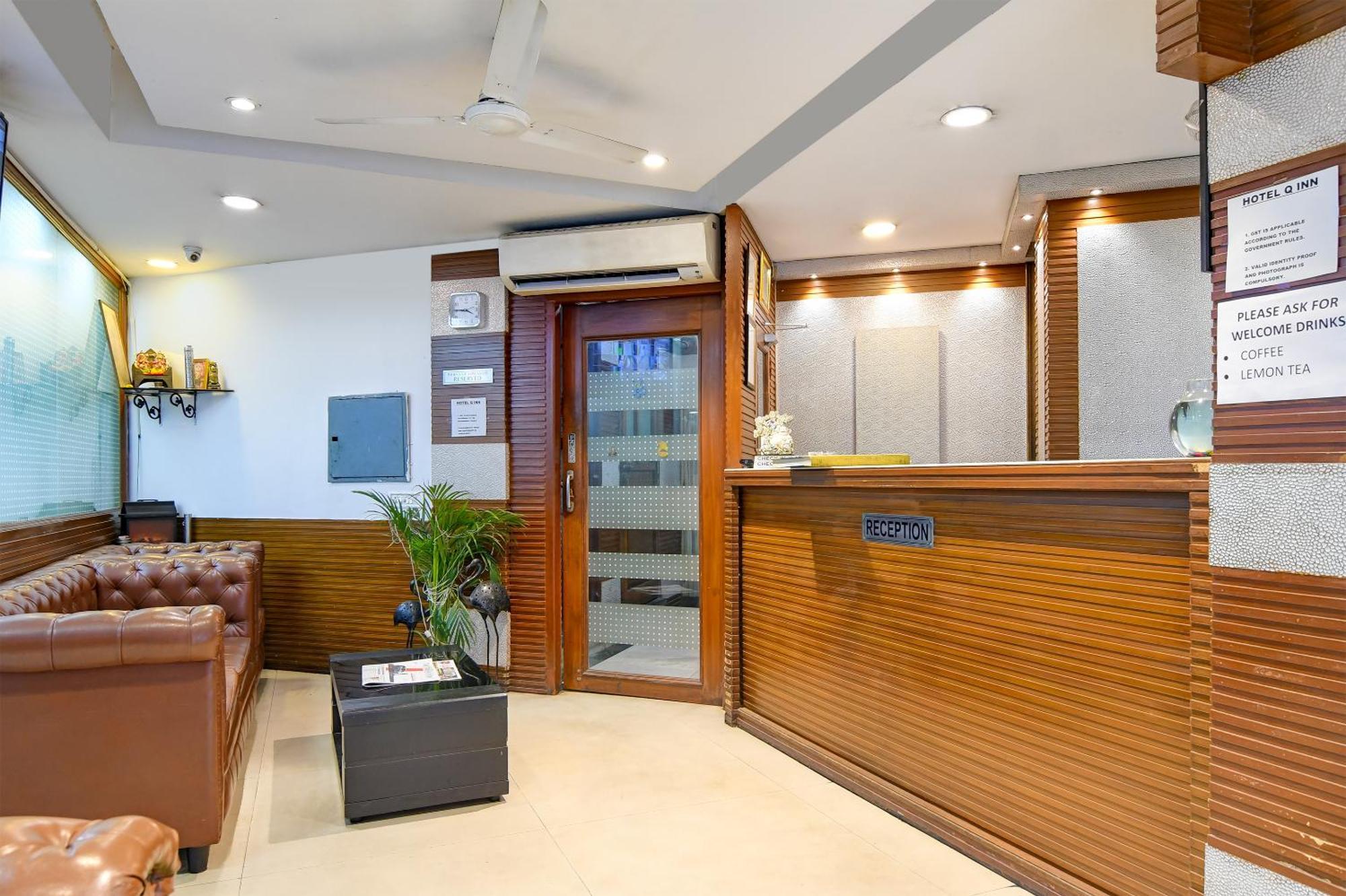 Hotel Q Inn Kolkata Bagian luar foto