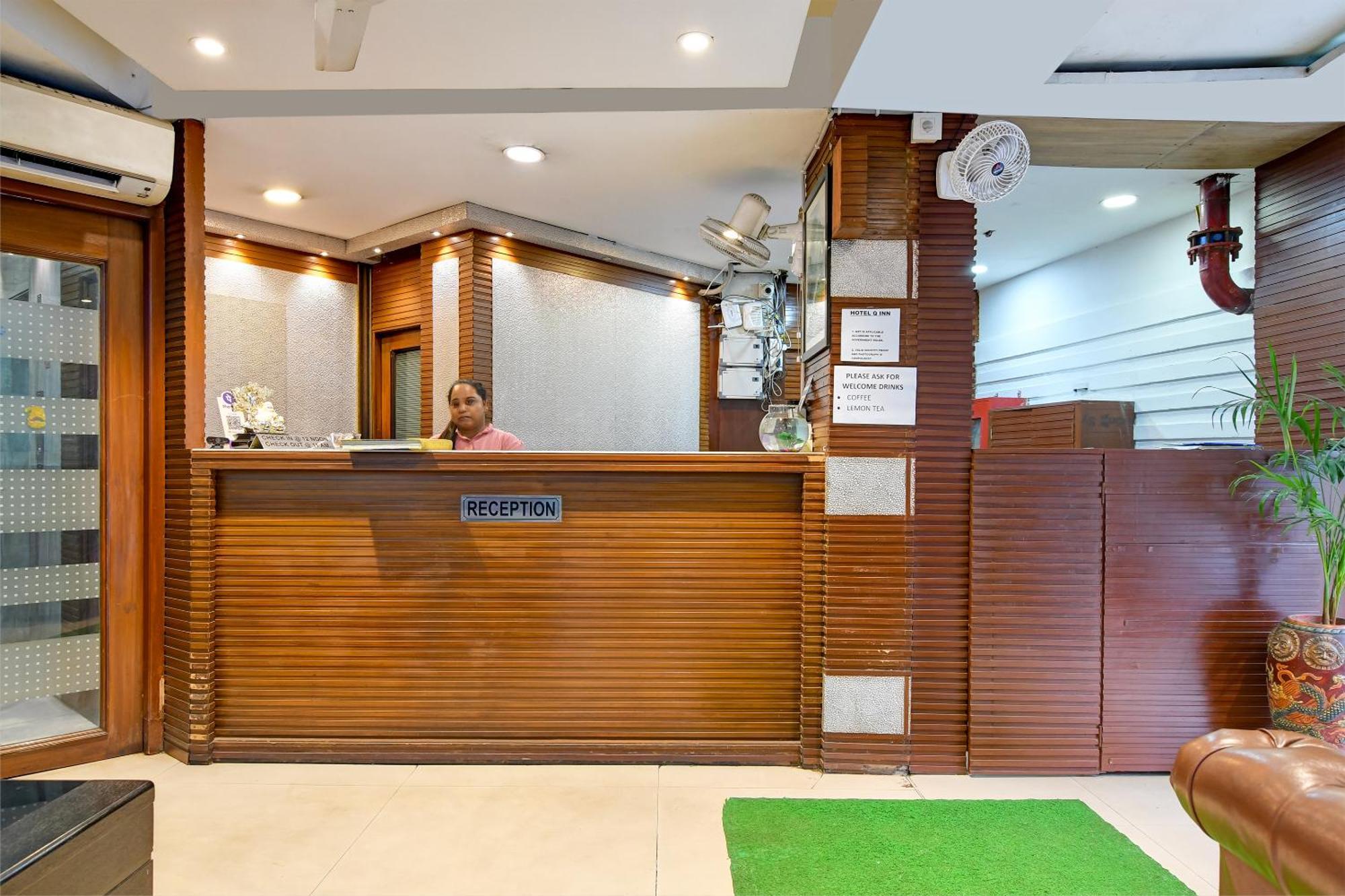 Hotel Q Inn Kolkata Bagian luar foto